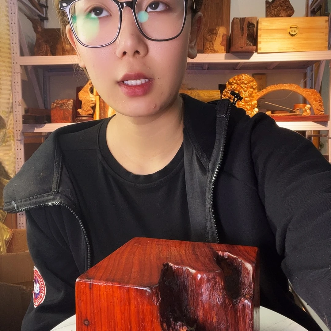 紫檀木类端景台就****样
