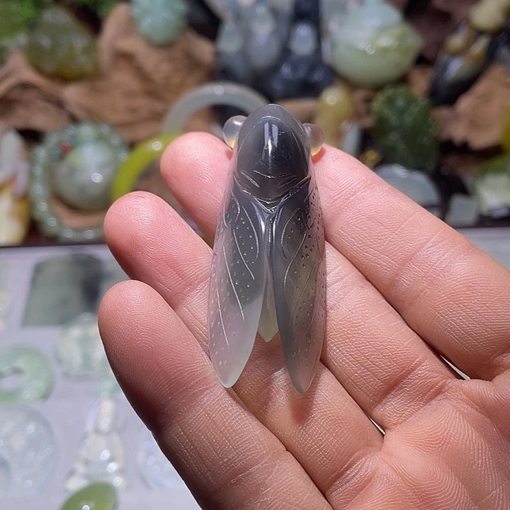 蛇纹石玉未镶嵌珠宝奇石