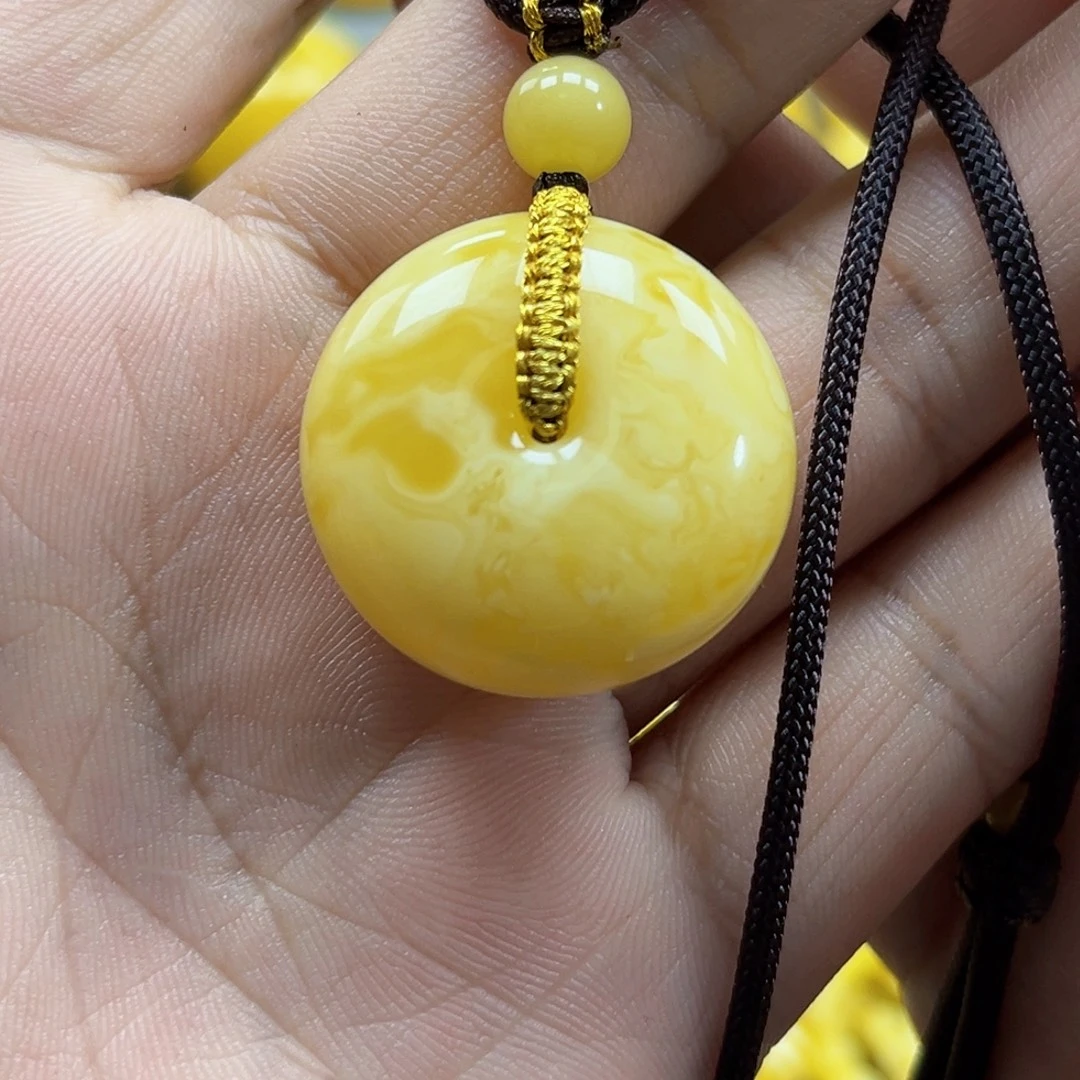 蜜蜡未镶嵌珠宝奇石