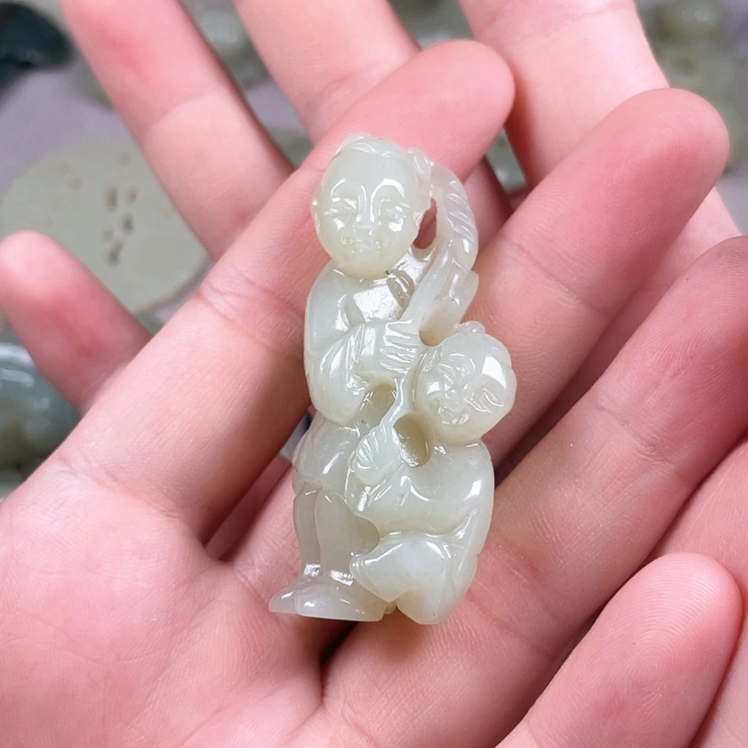 颈饰未镶嵌和田玉