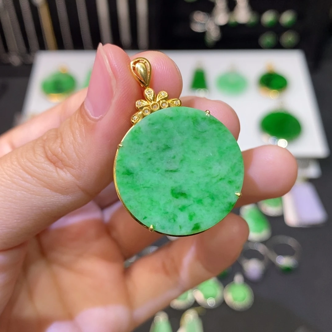 翡翠18K金镶嵌吊坠(不含链)