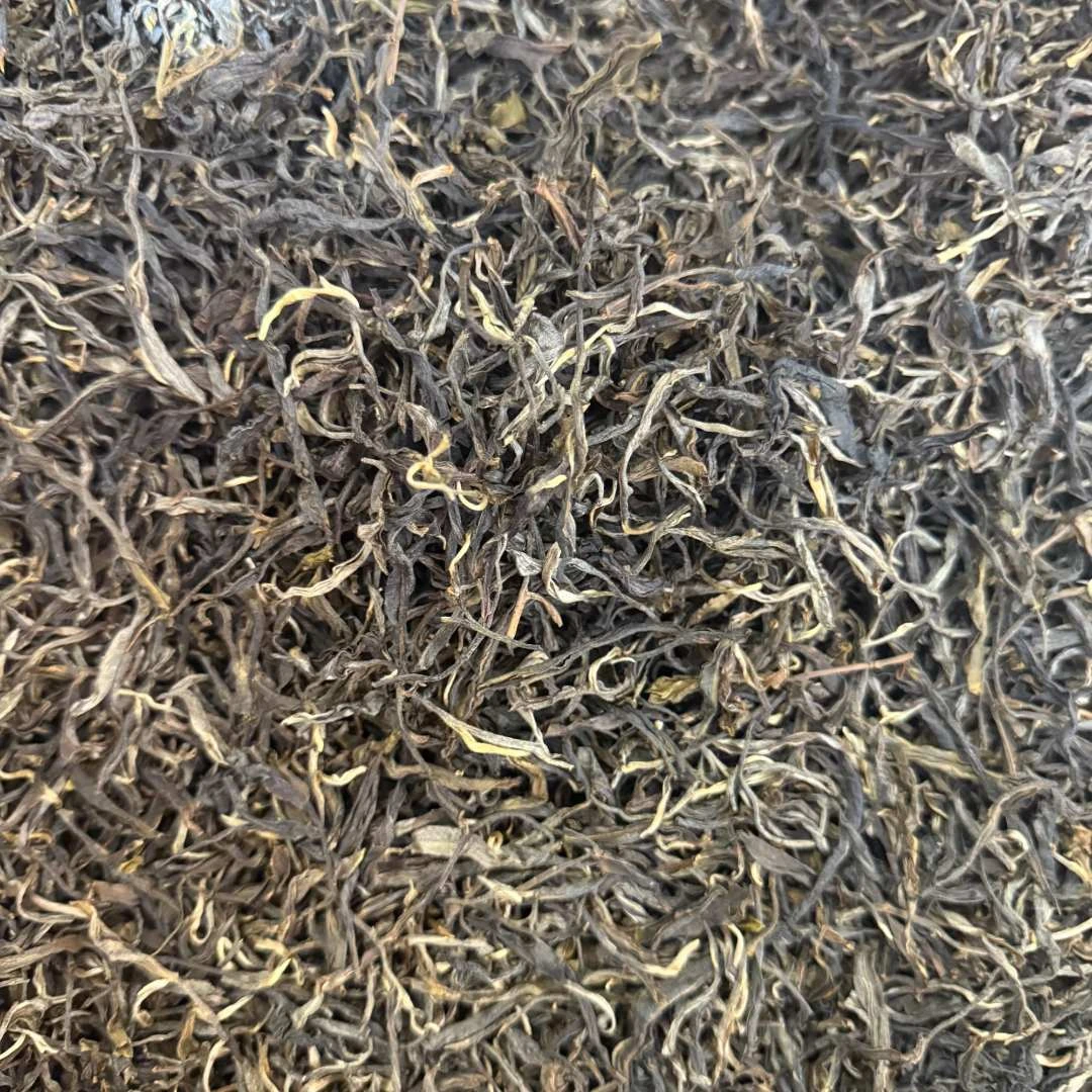 2025年4月16日古六大茶山革登古树100克散茶普洱生茶