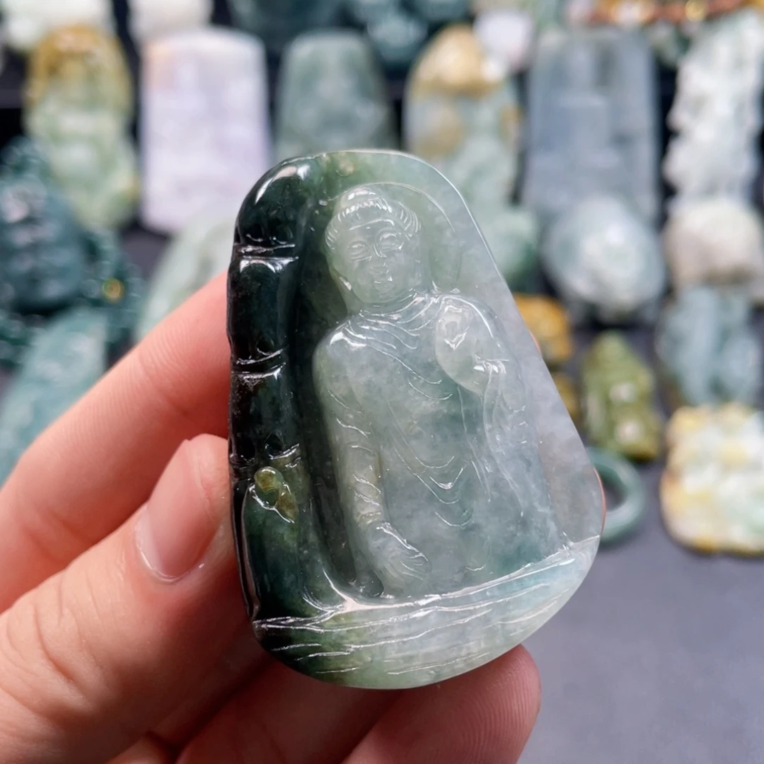 颈饰未镶嵌翡翠力**游翡翠