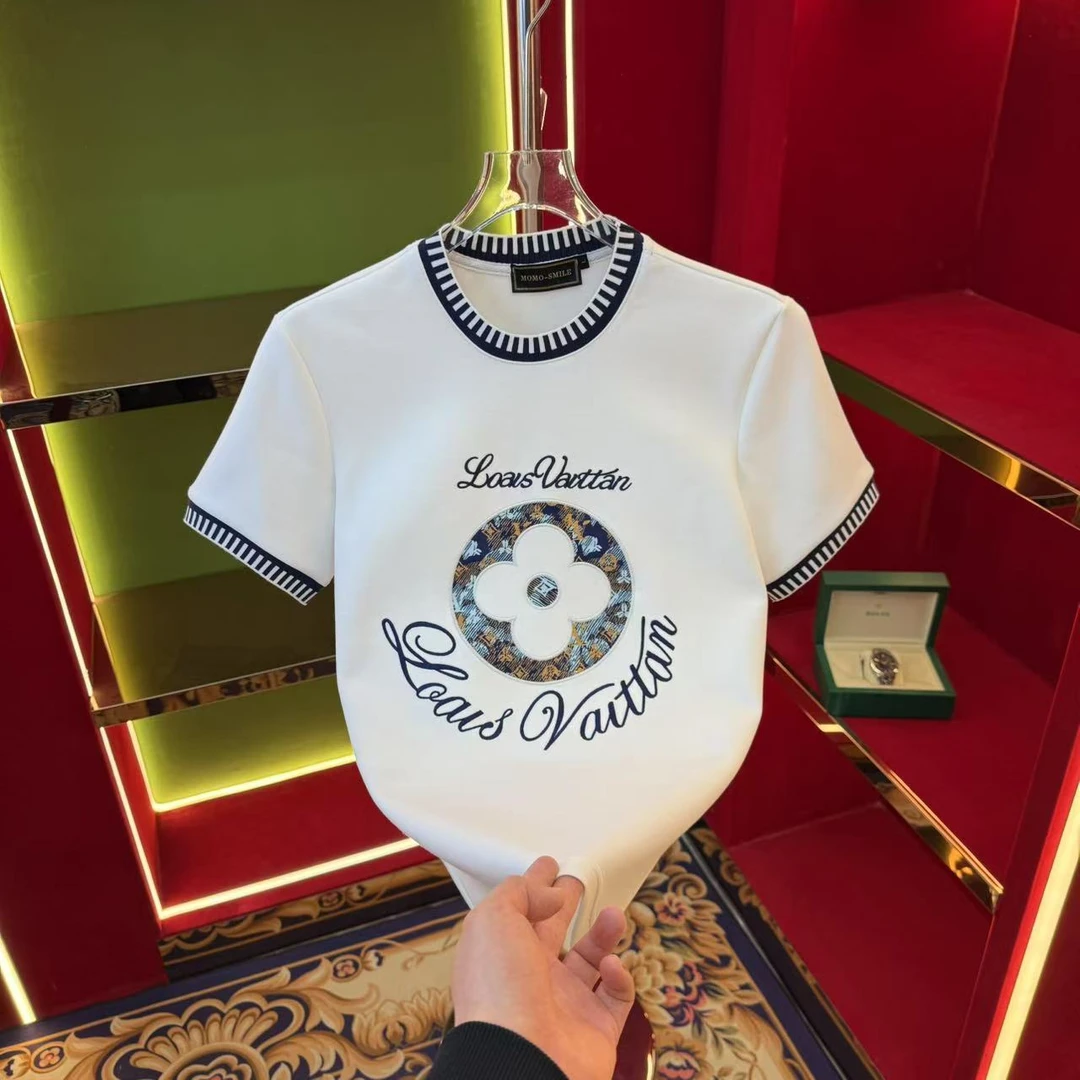 【ELK】2025夏季新款圓領男士輕奢半袖修身設計師刺繡T恤9190款