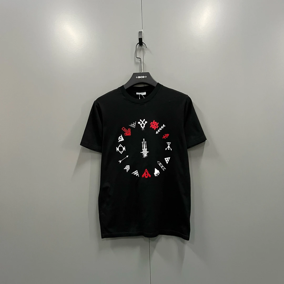 99新 浪凡 黑色多元素印花短袖 S码/bc012599