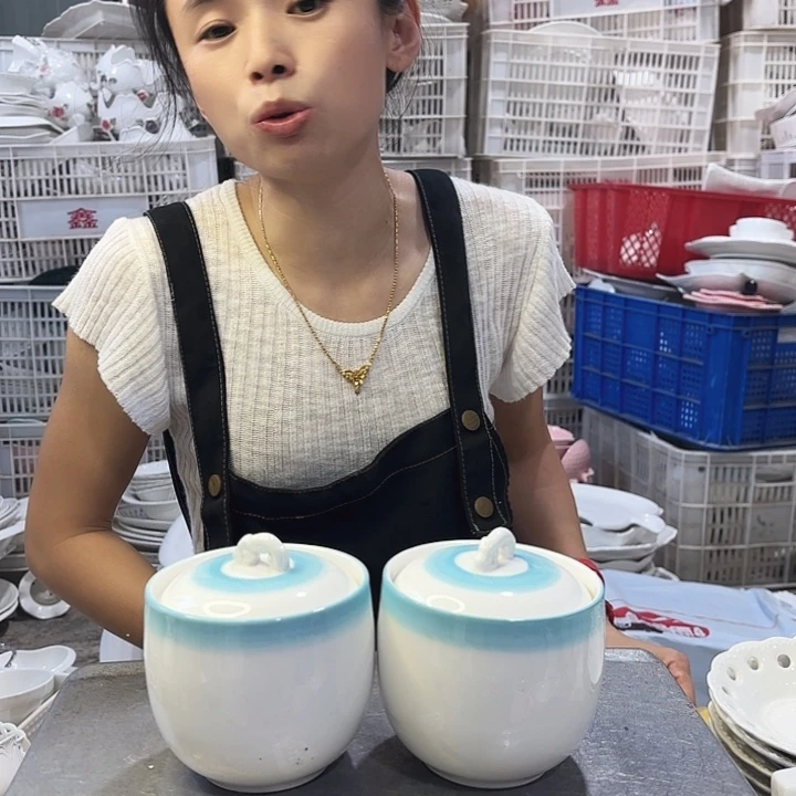 盘微瑕产品……三个蓝色炖盅