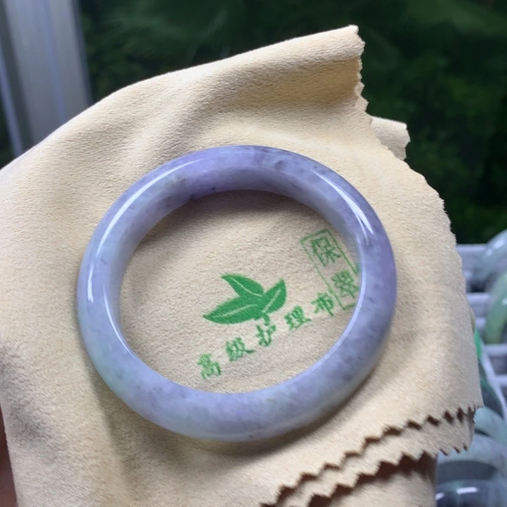 翡翠手镯未镶嵌翡翠55