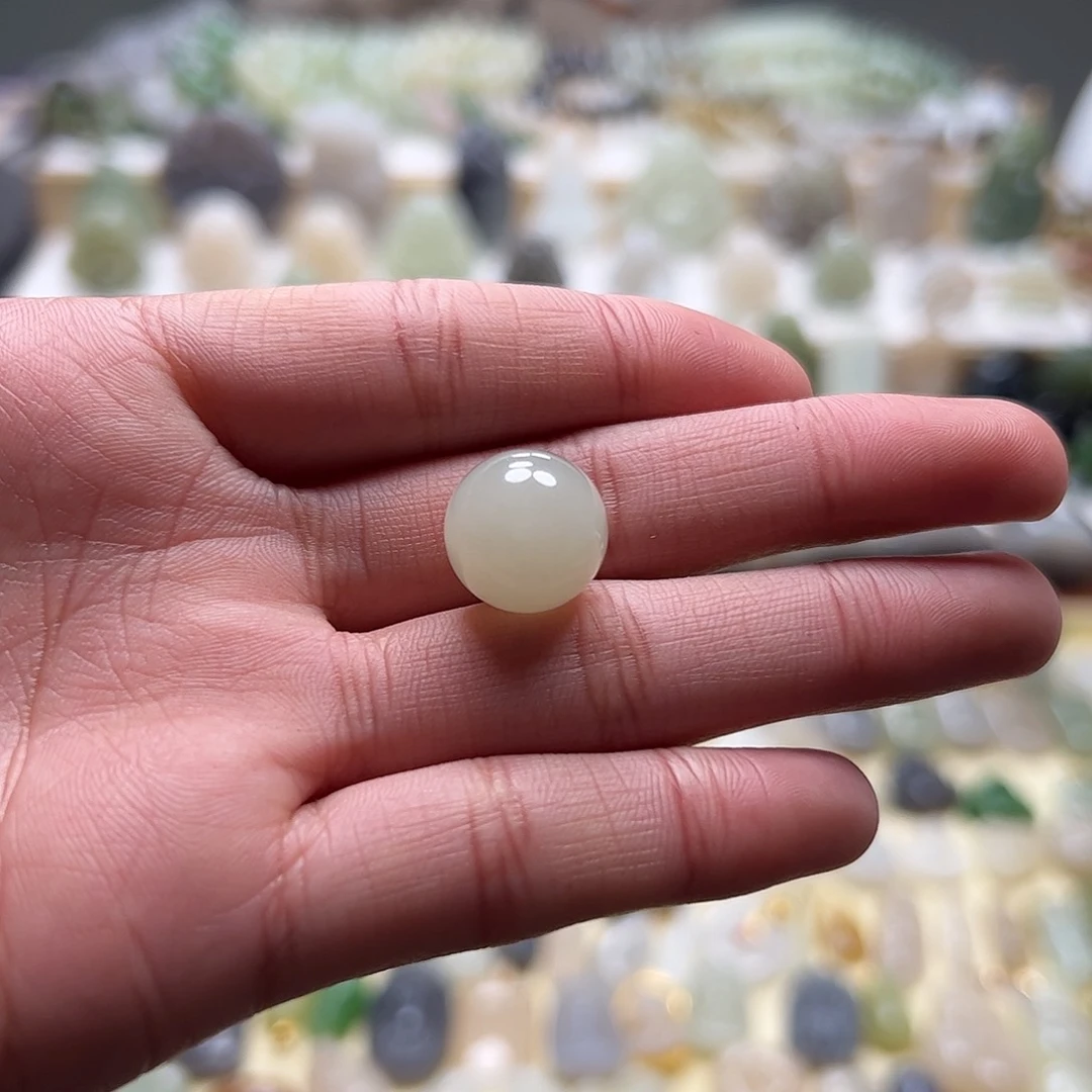 和田玉吊坠(不含链)未镶嵌钦**村