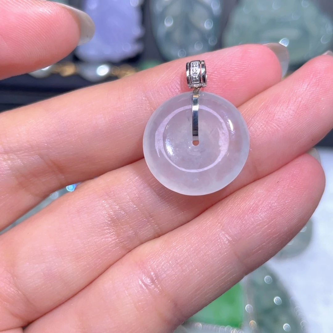 颈饰18K金镶嵌翡翠翡翠