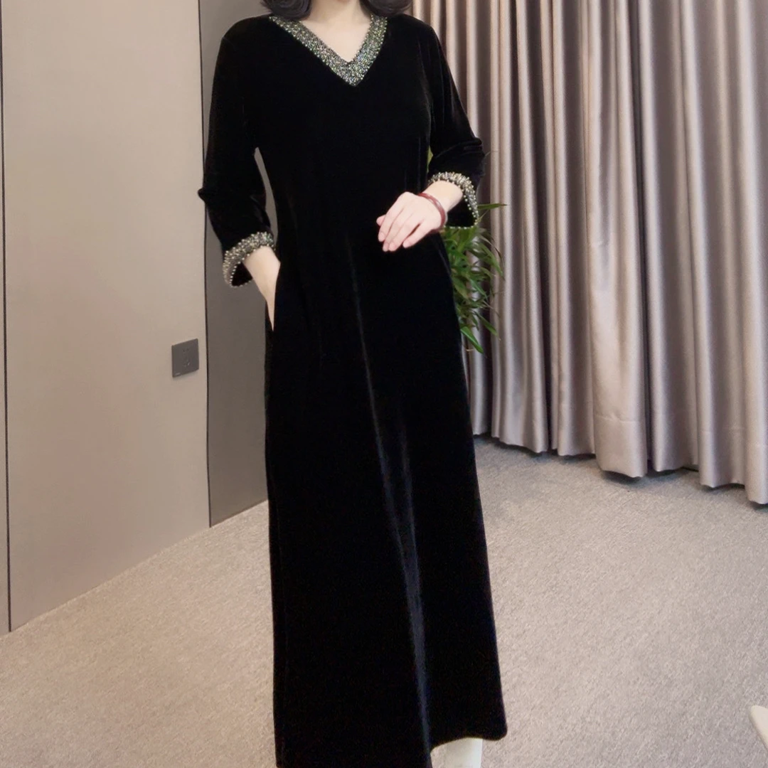 重工串珠时尚气质丝绒连衣裙xl516