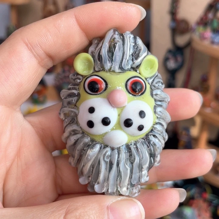 8 腓尼基琉璃娃娃1只