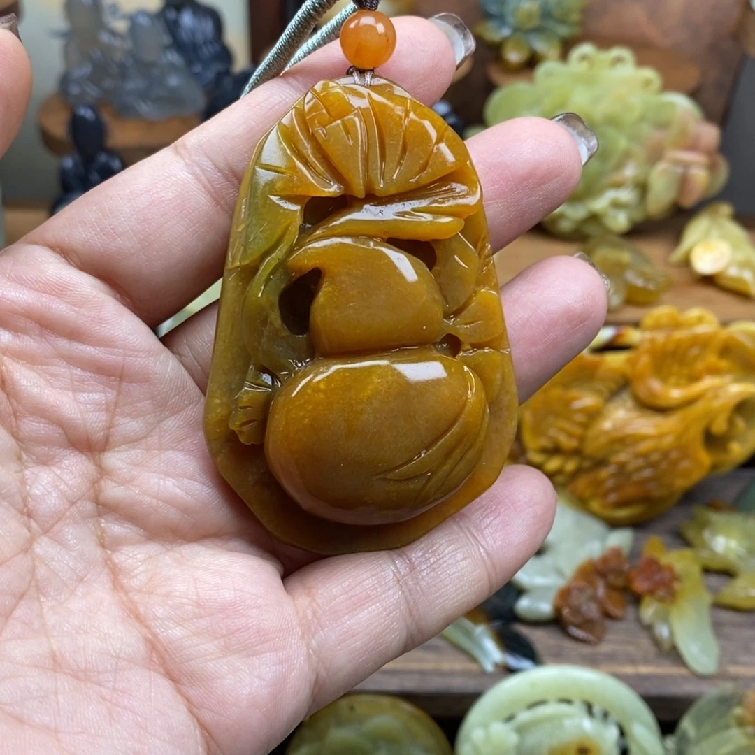 蛇纹石玉未镶嵌吊坠(不含链)