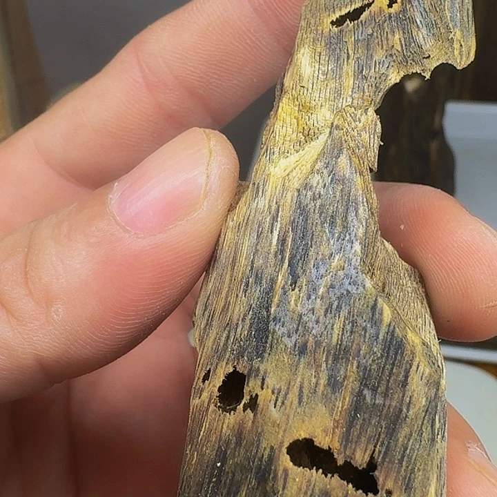 沉香沉香碎屑12 克