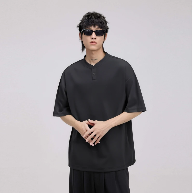 HERBEL/黑白 2025年夏季男款休闲短袖立领POLO衫时尚纯色宽松上衣