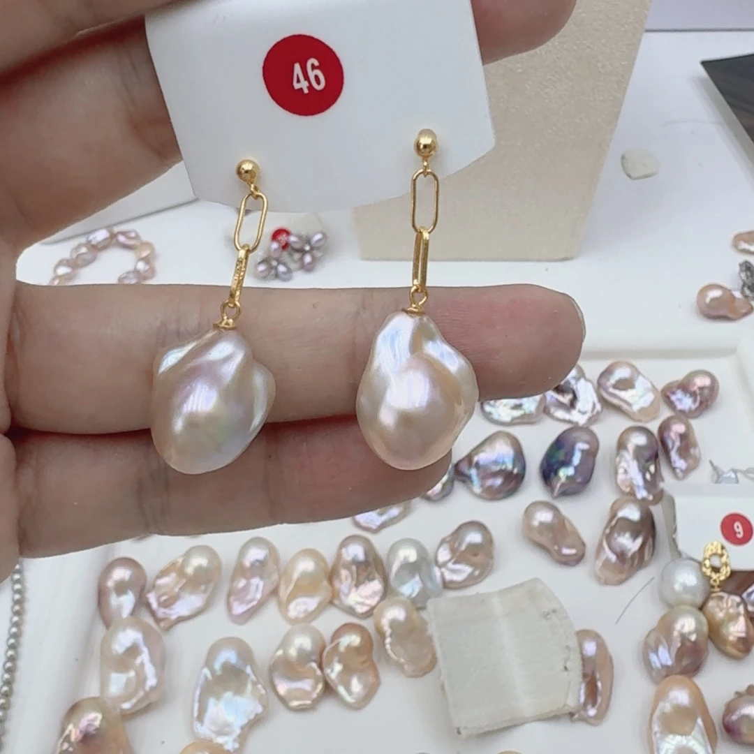 淡水珍珠足银镶嵌颈饰L****n