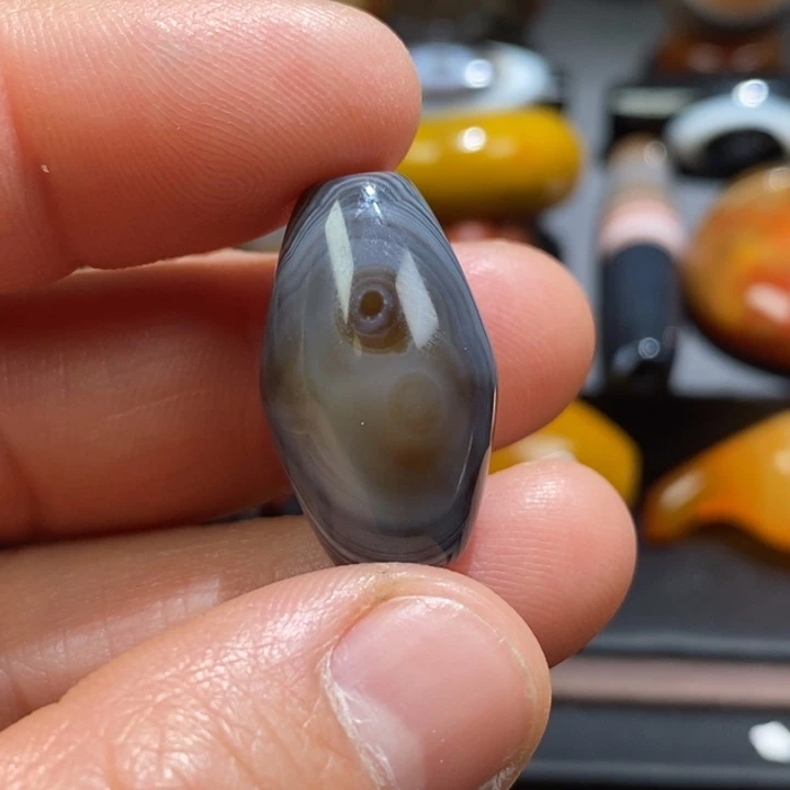 玛瑙/玉髓未镶嵌挂件