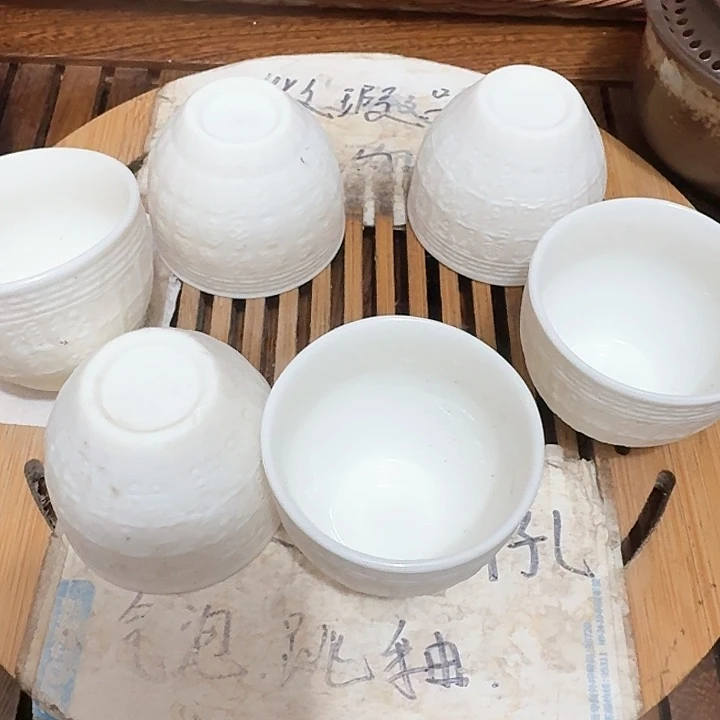 红泥瑕疵品介意勿扰