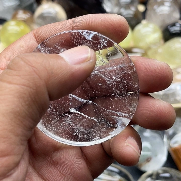 未镶嵌珠宝半成品水晶215有瑕疵