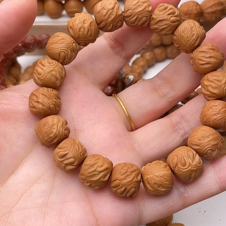 微瑕大吞噬13mm左右