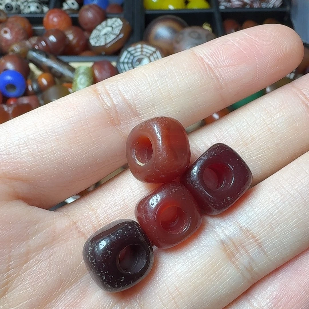 玛瑙/玉髓未镶嵌20一颗，可挑珠子，不挑的随机发