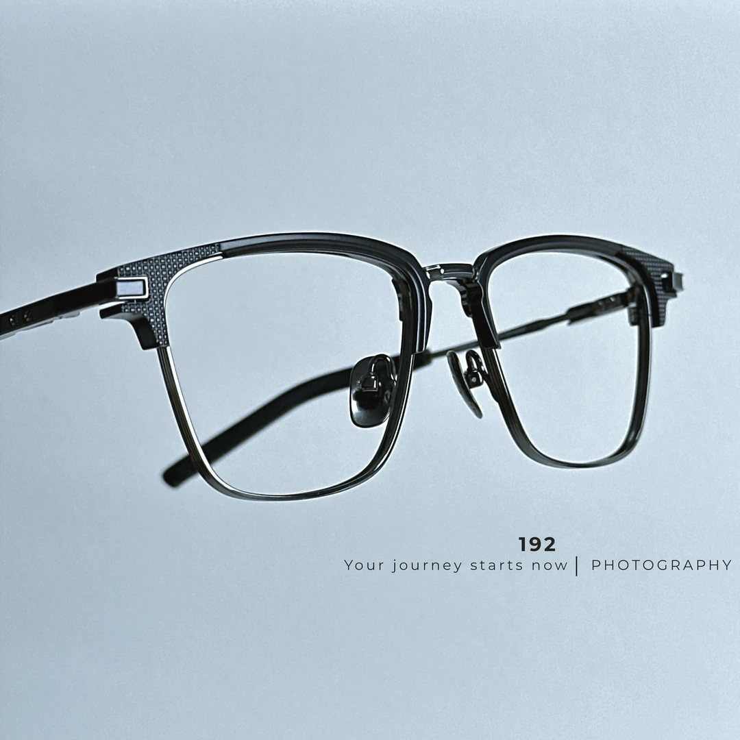 【 教案 】High end 黑哑光 模块式结构 前框鼻梁 双层焊面  质眼镜