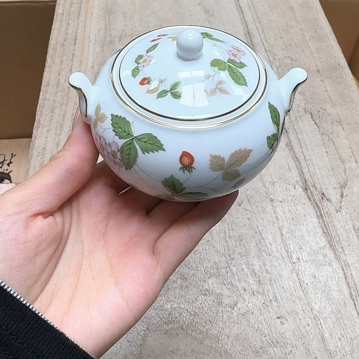 瓷片噗哈哈哈哈哈哈哈