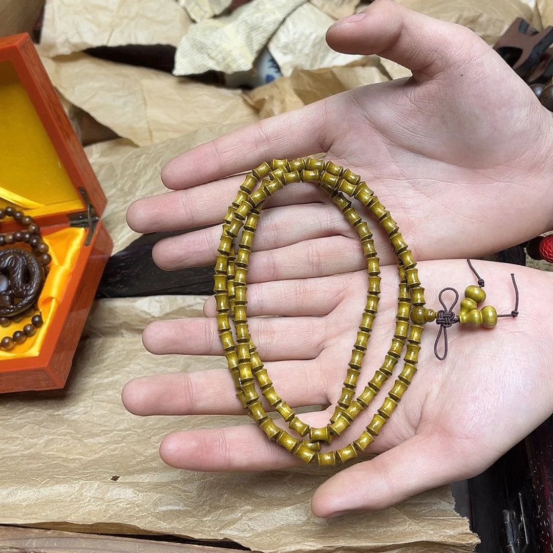 大叶紫檀（黑酸枝木类）