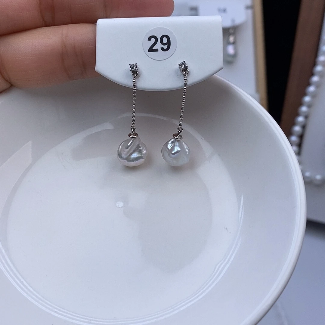 银S925镶嵌淡水珍珠耳饰