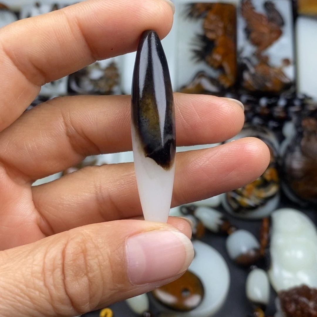 和田玉未镶嵌吊坠(不含链)