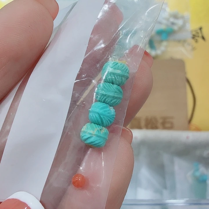 南红玛瑙未镶嵌珠宝奇石