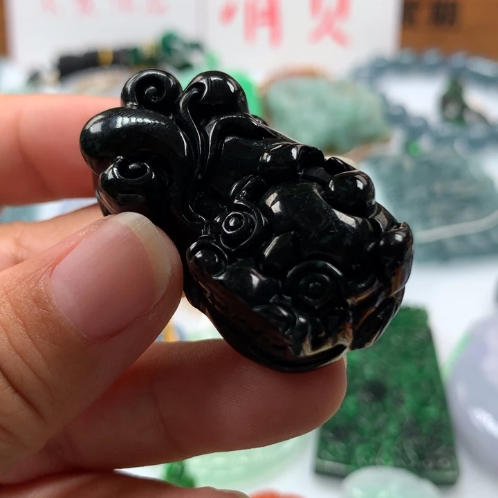翡翠颈饰未镶嵌保真天然A货翡翠