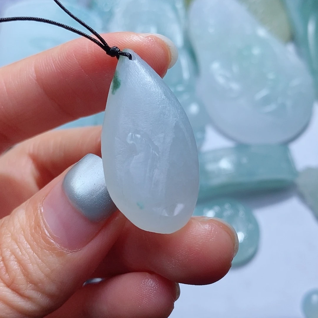 定制翡翠未镶嵌毛货付款后确认抛光