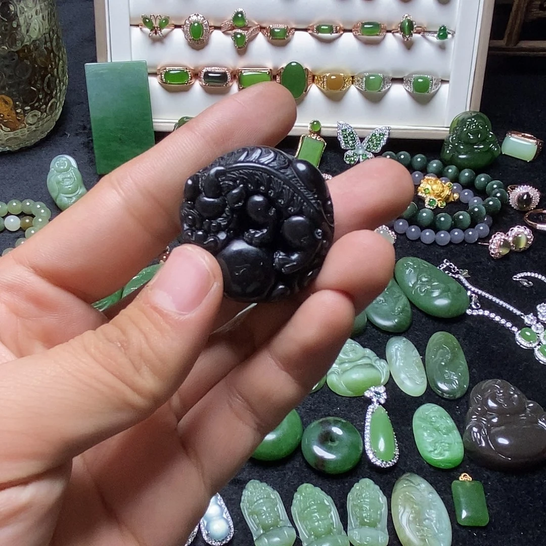 黑曜岩未镶嵌颈饰