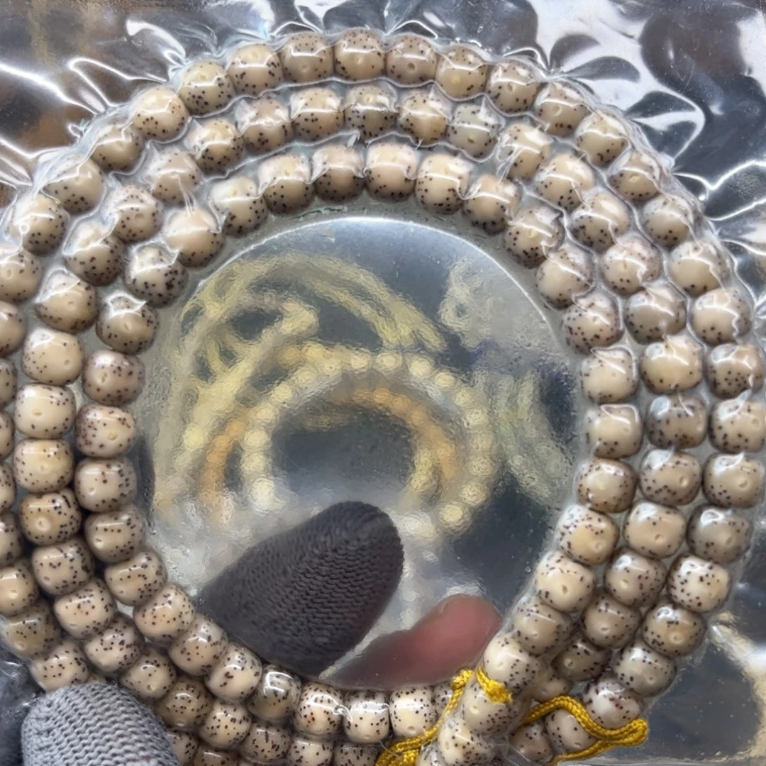 華***手串星月菩提8✖️7润透 大眼睛 石玉料细星108