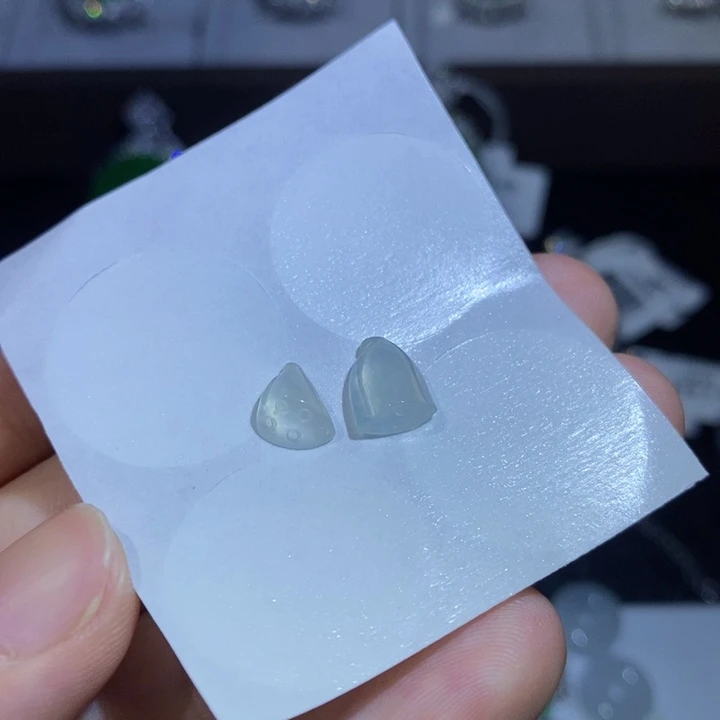 散珠翡翠莲蓬裸石