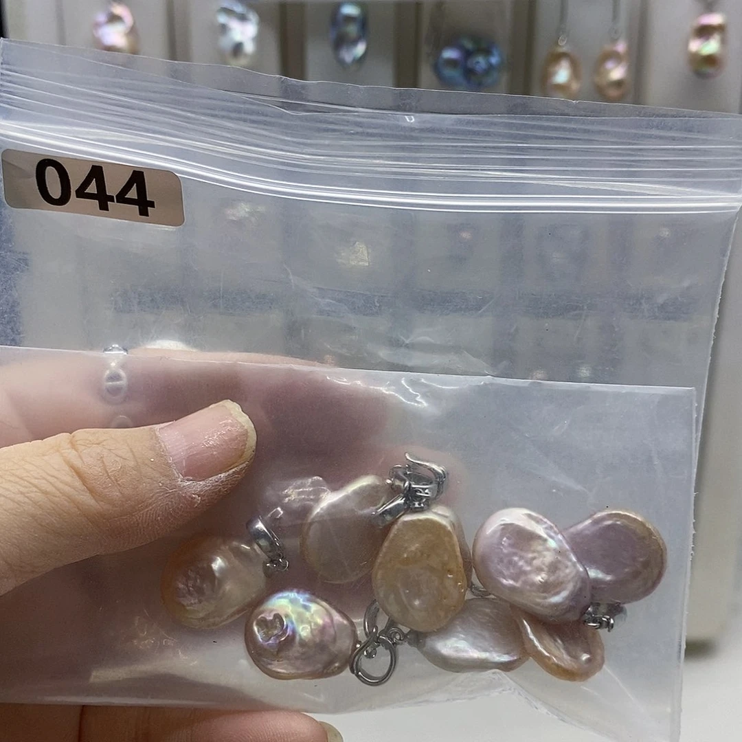 颈饰合金淡水珍珠