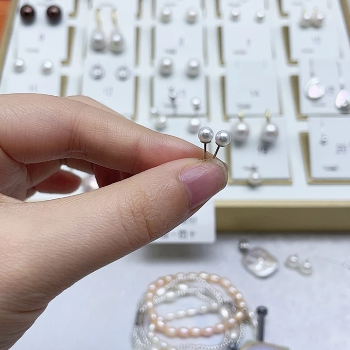 淡水珍珠耳饰银S925镶嵌董****吉