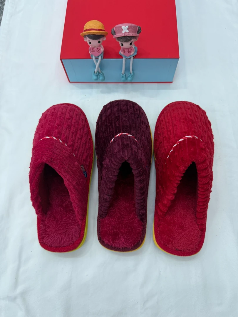 直绒婚庆情侣轻便厚底冬天成品居家橡胶防滑耐磨手工棉拖鞋女款