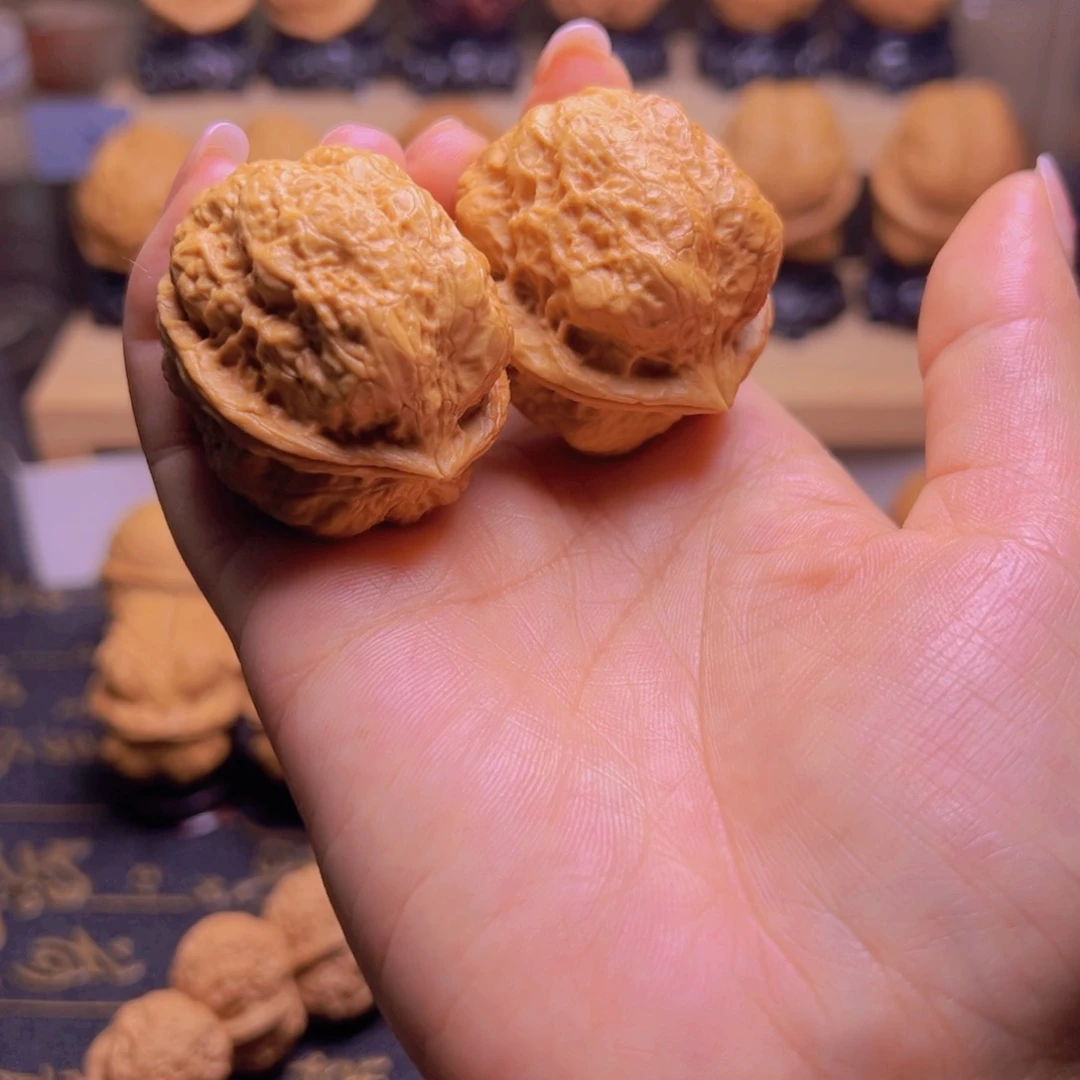 文玩核桃把件金尊疙瘩包H4