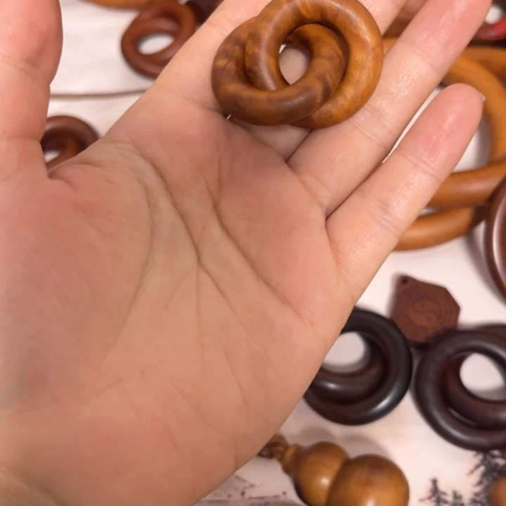 枣木枣木15乾坤圈带暇