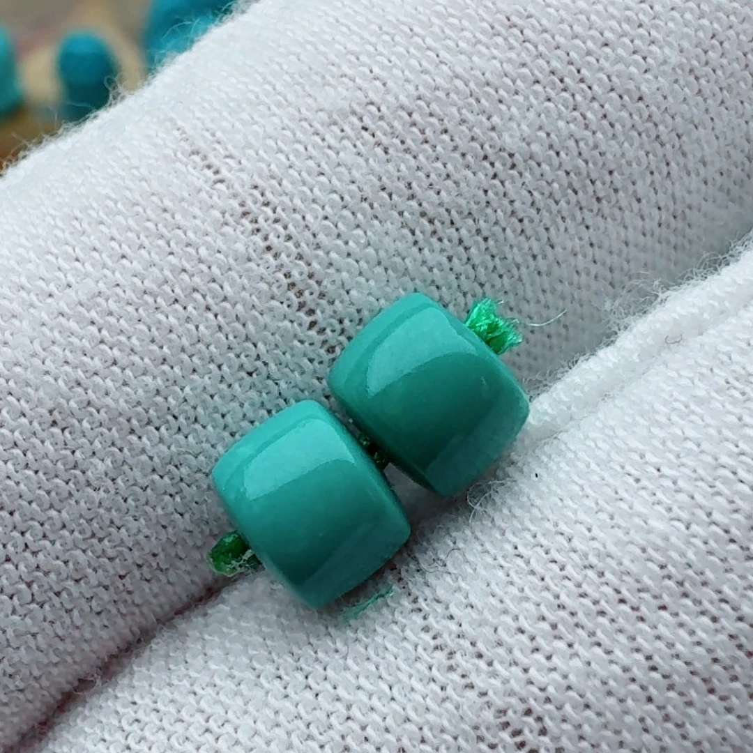 绿松石未镶嵌直切对珠6