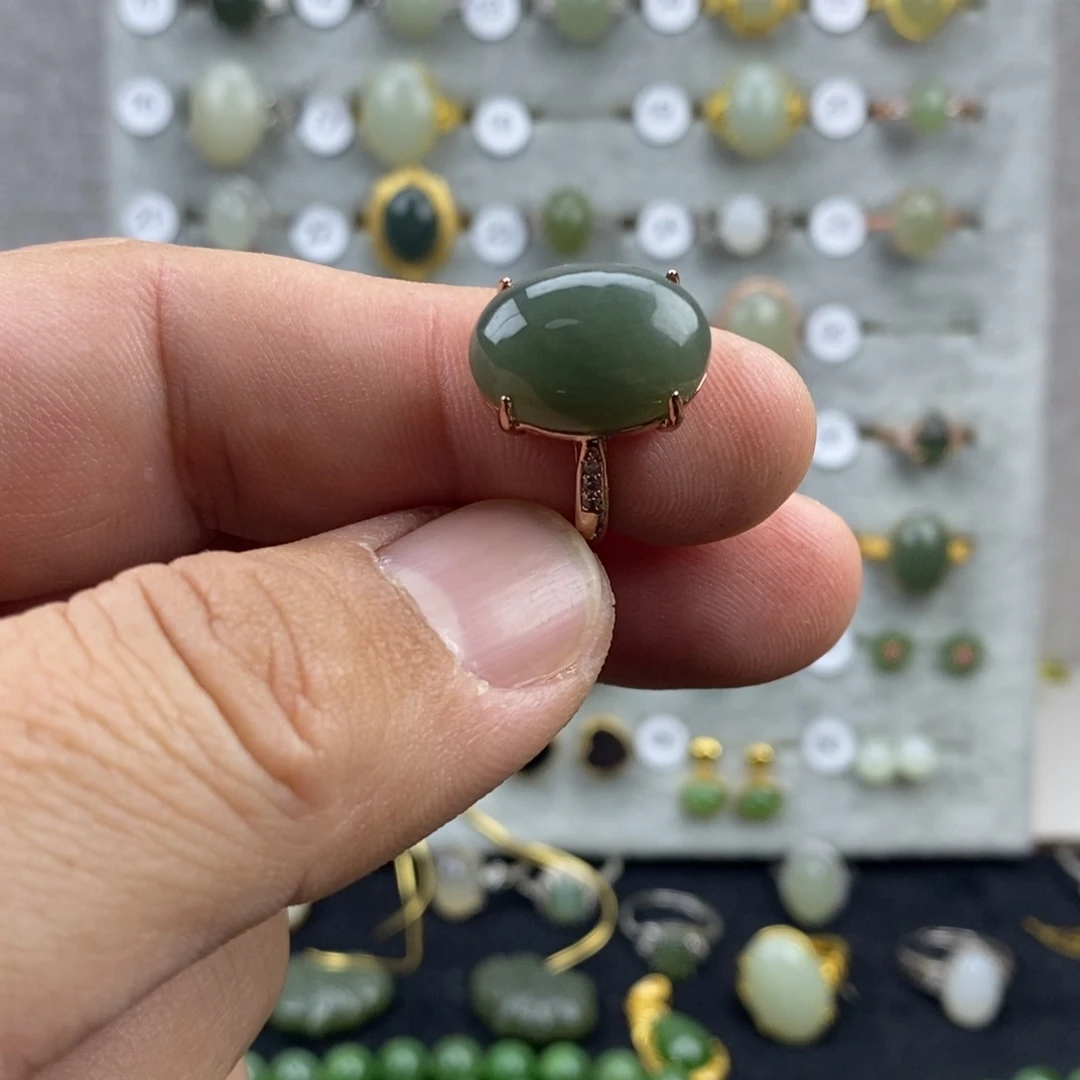 和田玉（青玉）未镶嵌戒指