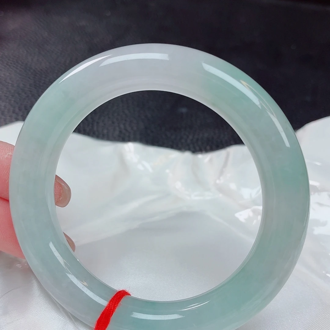 翡翠未镶嵌手镯55