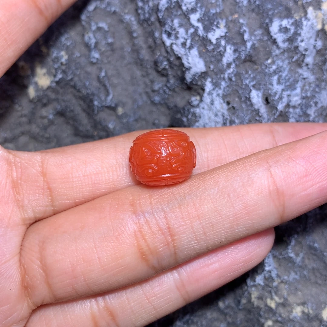 南红玛瑙未镶嵌柿子肉料六字箴言墩子12×10