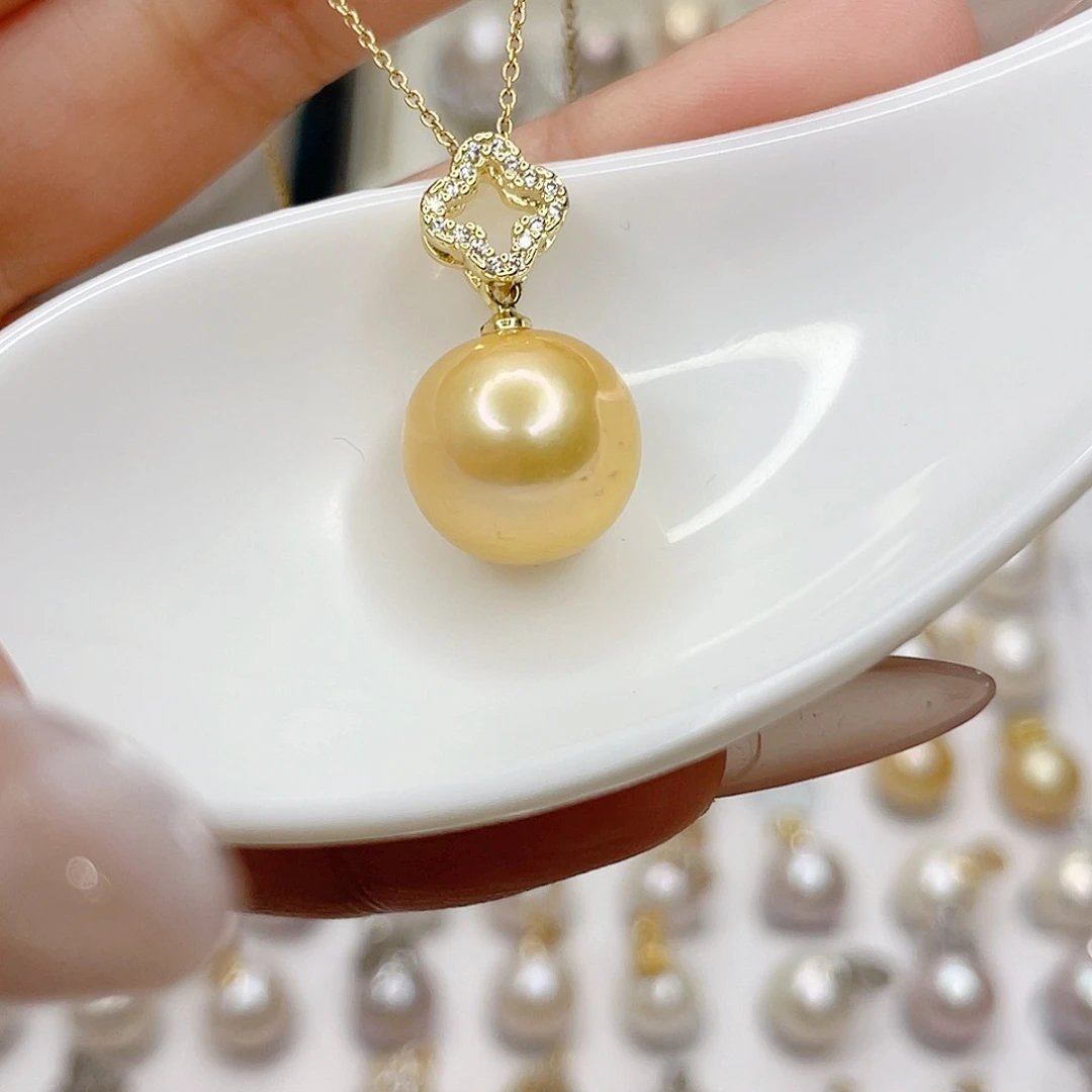 淡水珍珠合金吊坠(赠链)