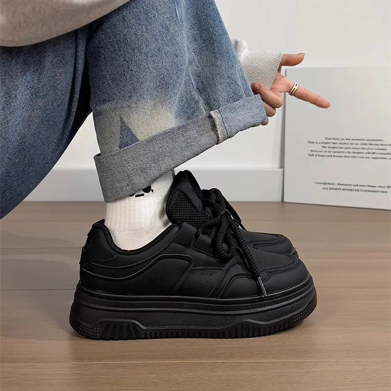 厨房防滑鞋女久站不累脚黑色运动软底舒适防油防水专用上班工作鞋