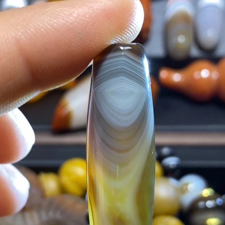 玛瑙/玉髓未镶嵌挂件