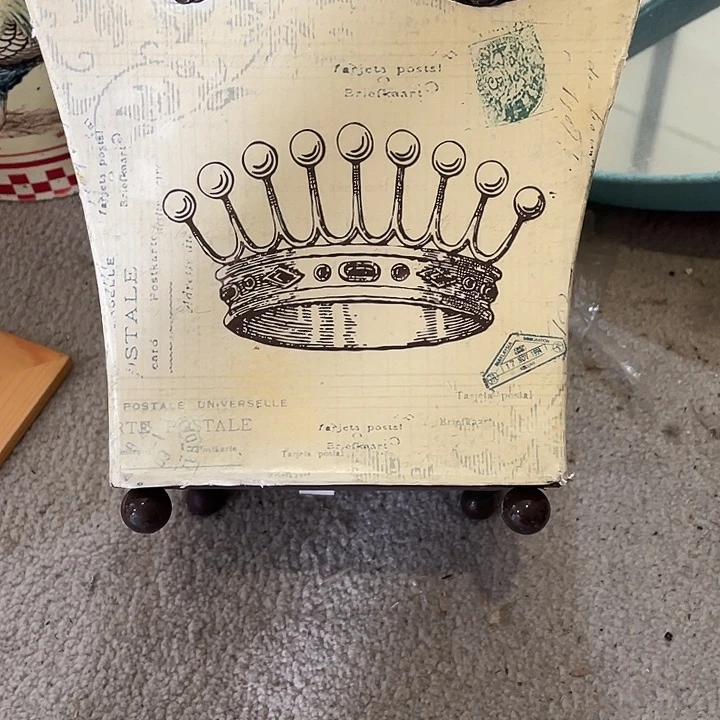 陶瓷花瓶，部分微瑕