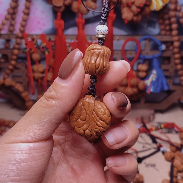 桃核吊坠龙纹桃枭