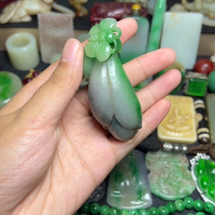 吊坠滴血莲花菩提
